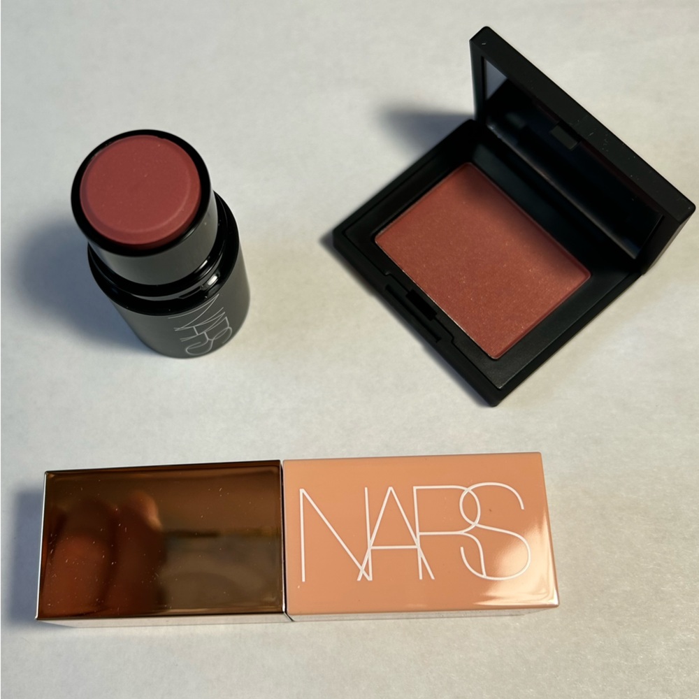 NWT🌷NARS Dolce Vita Cheek Set ($70 value) - Picture 5 of 6